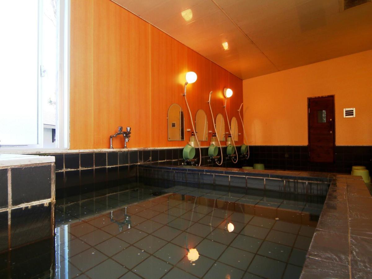 האקובה Hotel De L'Aile מראה חיצוני תמונה