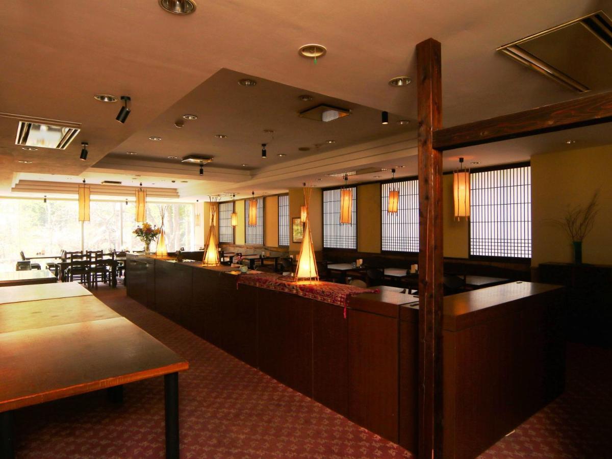 האקובה Hotel De L'Aile מראה חיצוני תמונה