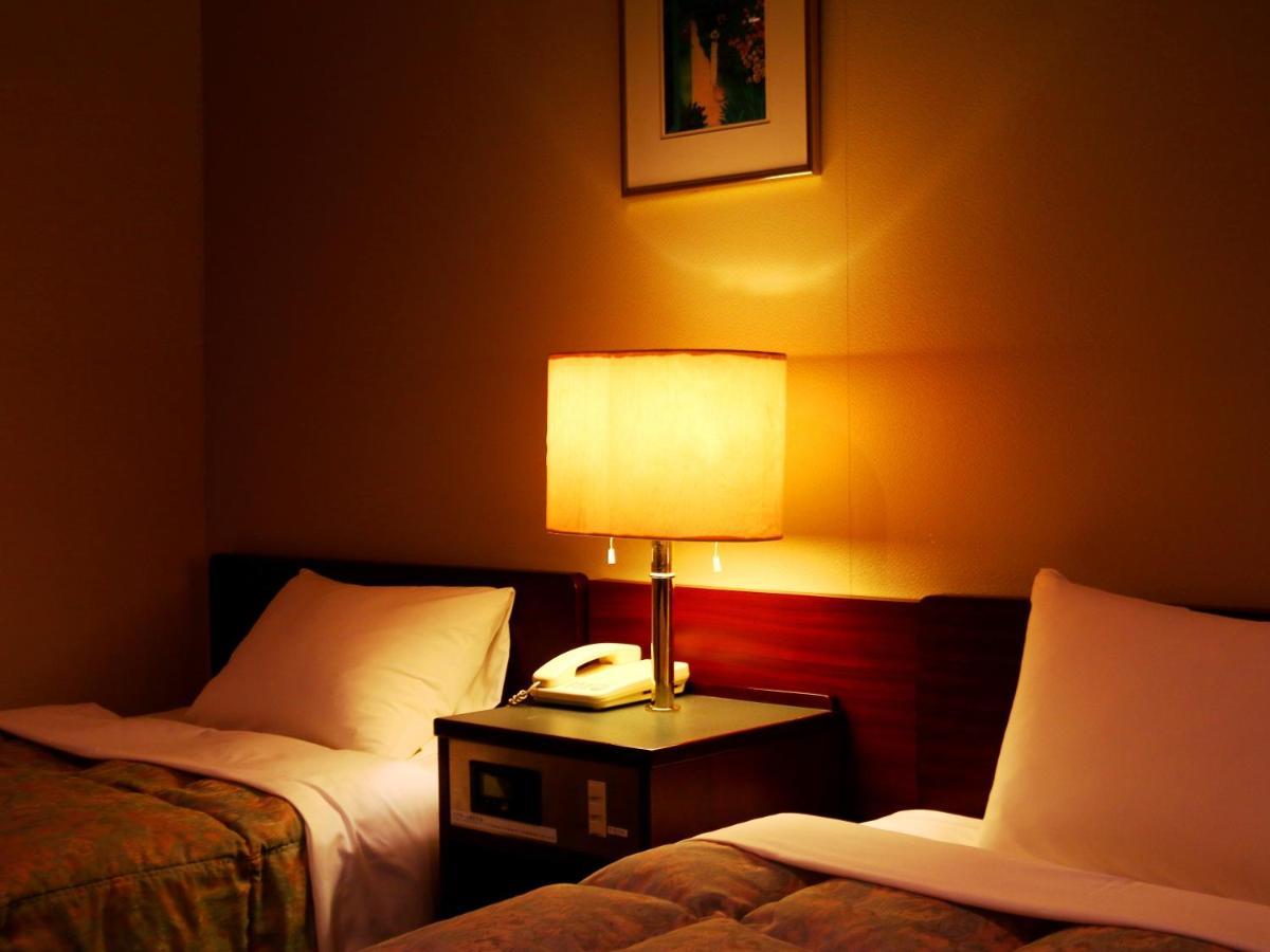 האקובה Hotel De L'Aile מראה חיצוני תמונה